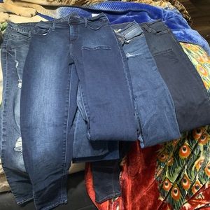 5 pairs of jeans in like new condition
